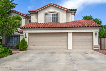 31686 Bobcat Way, San Tan Valley, AZ 85143