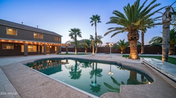 31689 Blackfoot Dr, San Tan Valley, AZ 85143