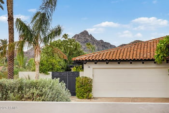 3169 E Berridge Ln, Phoenix, AZ 85016