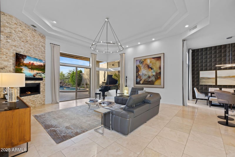 3169 Sierra Vista Dr, Phoenix, AZ 85016