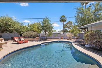 317 Griswold Rd, Phoenix, AZ 85020