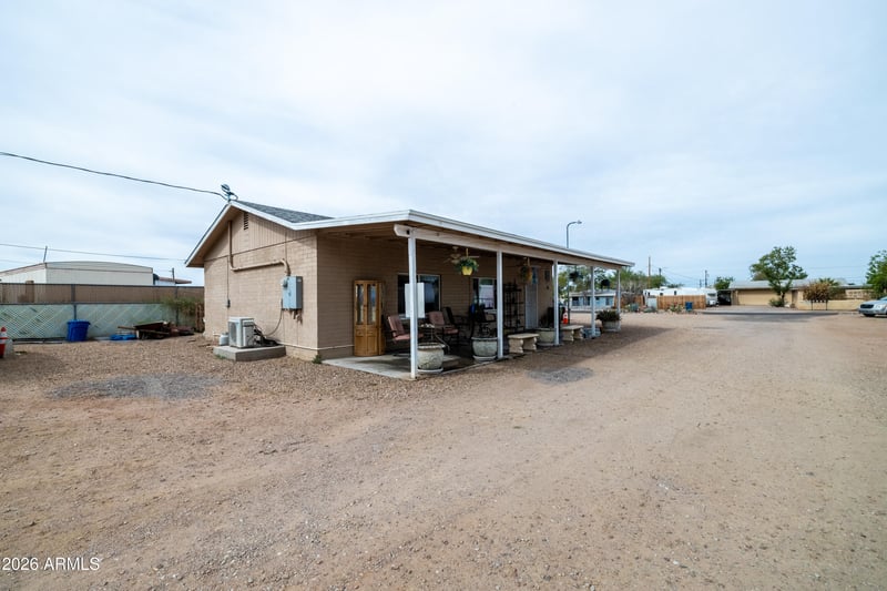 317 N Saguaro Dr, Apache Junction, AZ 85120