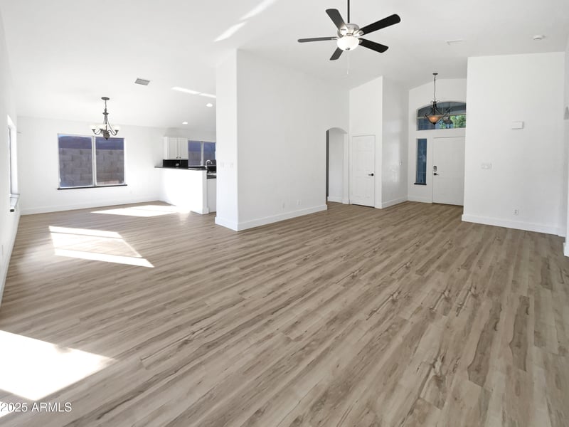317 Nunneley Rd, Gilbert, AZ 85296