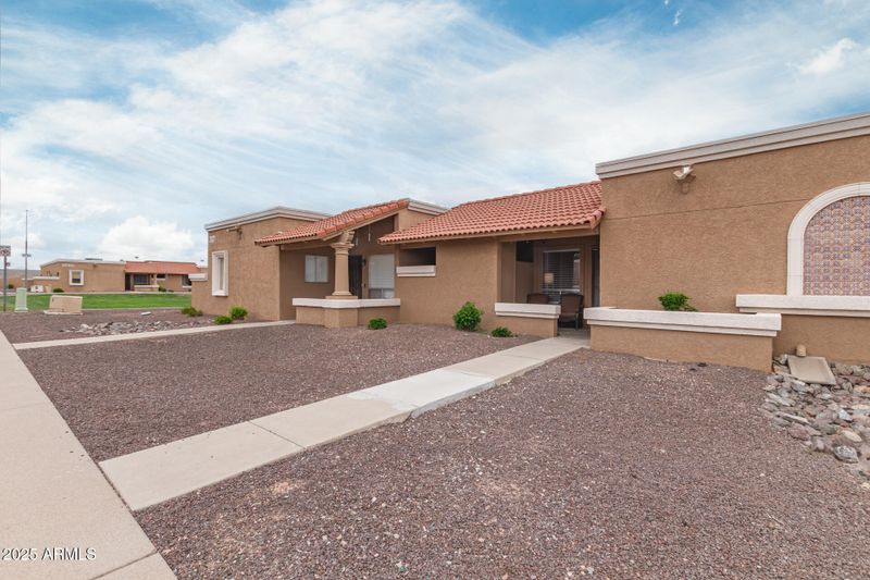 317 W Tonopah Dr #2, Phoenix, AZ 85027