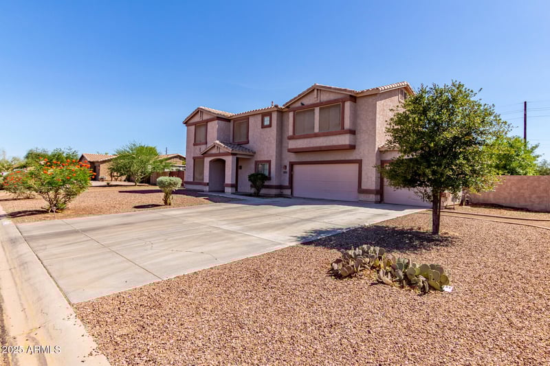 31700 Sunflower Way, San Tan Valley, AZ 85143