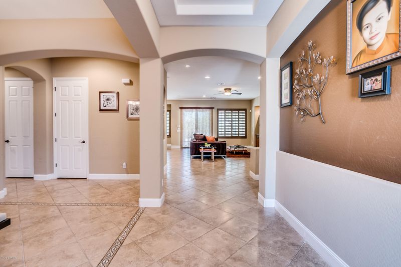 31722 N 15th Glen, Phoenix, AZ 85085