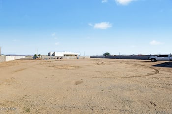 31742 N Felix Rd, San Tan Valley, AZ 85143
