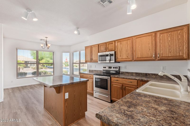 3177 E Palm Beach Dr, Chandler, AZ 85249