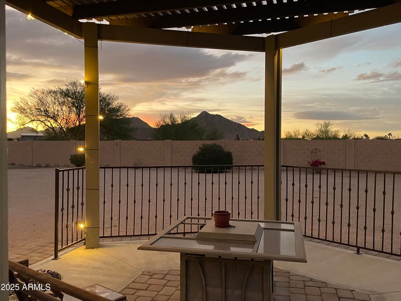 3178 Roberts Rd, San Tan Valley, AZ 85144