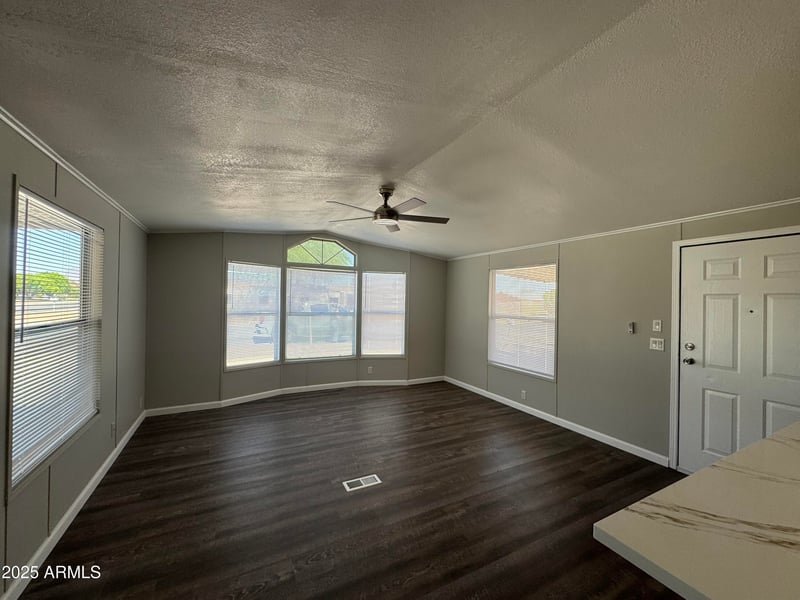 318 Pinal Dr, Apache Junction, AZ 85120