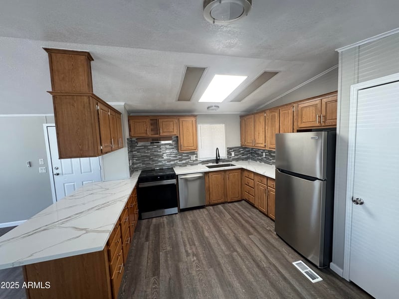 318 Pinal Dr, Apache Junction, AZ 85120