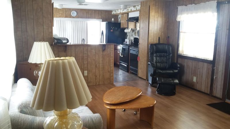 318 S Crismon Rd #90, Mesa, AZ 85208