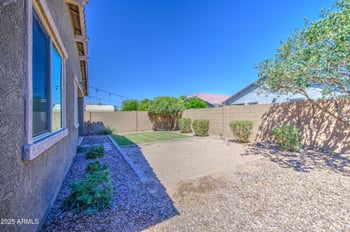 318 Striding Edge Dr, San Tan Valley, AZ 85140