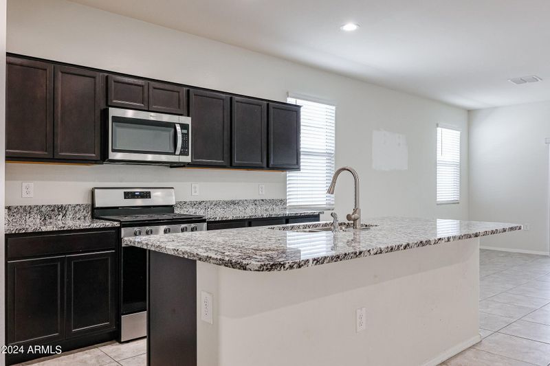 3181 N Lainey Ln, Buckeye, AZ 85396
