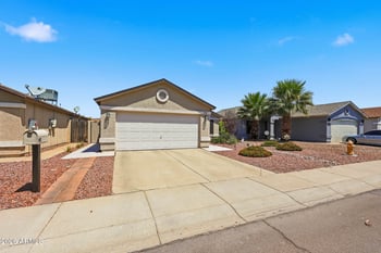 3182 Wiliams Dr, Phoenix, AZ 85027