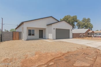 31824 Poplar St, Wittmann, AZ 85361