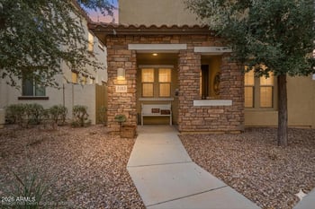 3183 Magnolia Ln, Chandler, AZ 85286