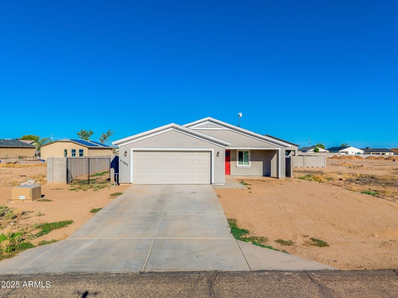 31843 Poplar St, Wittmann, AZ 85361