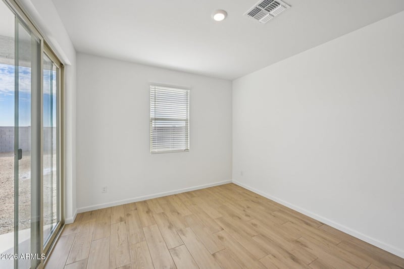31853 N Hay Bale Dr, San Tan Valley, AZ 85140