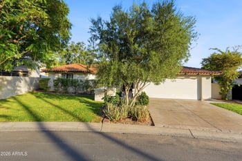 3187 E Berridge Ln, Phoenix, AZ 85016