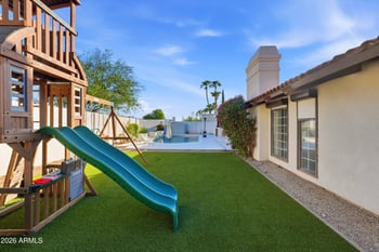 3187 E Berridge Ln, Phoenix, AZ 85016