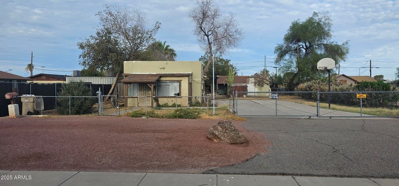 319 4th St, Buckeye, AZ 85326