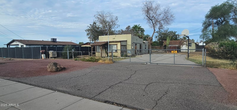 319 4th St, Buckeye, AZ 85326