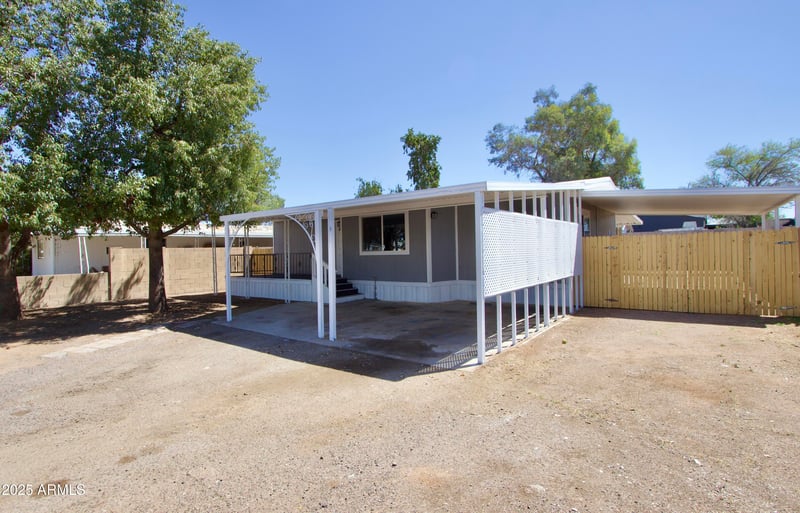 319 90th Pl, Mesa, AZ 85208