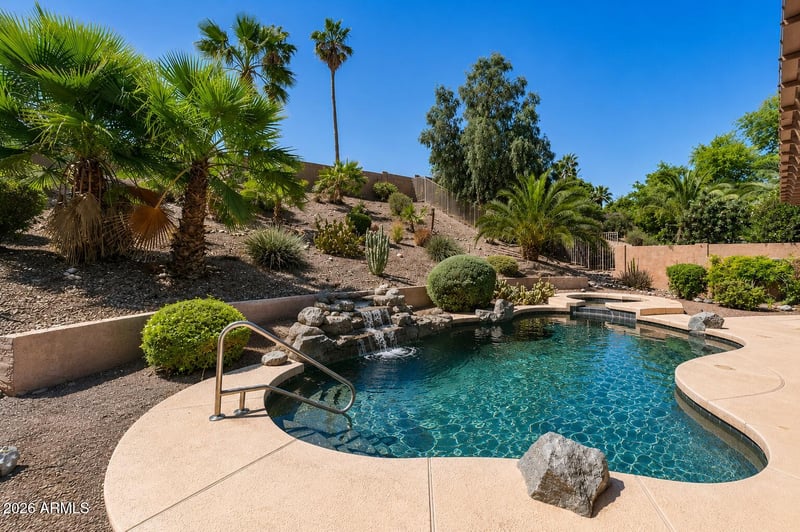 319 Hillside St, Mesa, AZ 85201