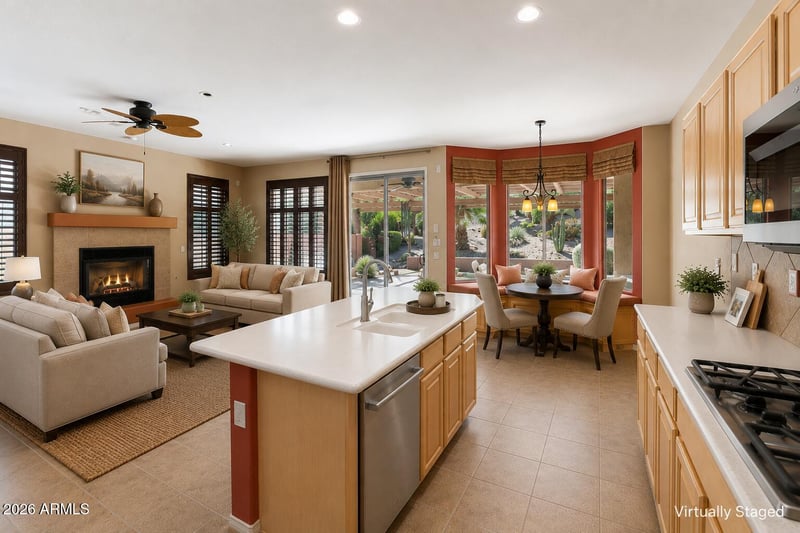 319 Hillside St, Mesa, AZ 85201