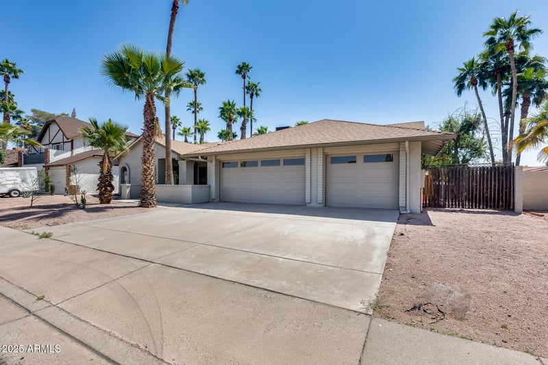 319 Hackamore St, Mesa, AZ 85201