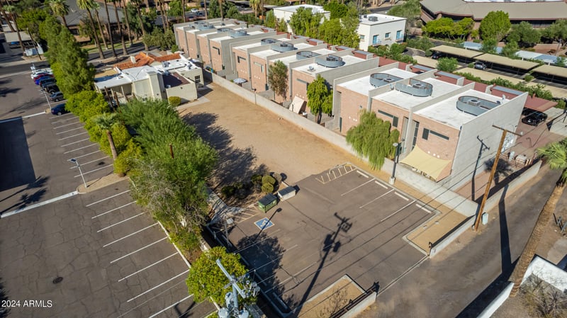319 Palm Ln #36, Phoenix, AZ 85004