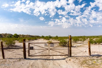 31900 Mission St #1, Buckeye, AZ 85326