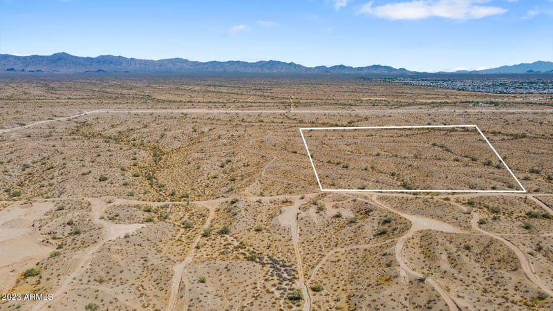 31900 Camelback South 1322 Feet Rd #2, Tonopah, AZ 85354