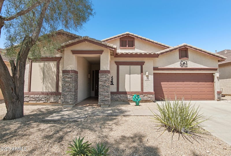 31912 23rd Ave, Phoenix, AZ 85085