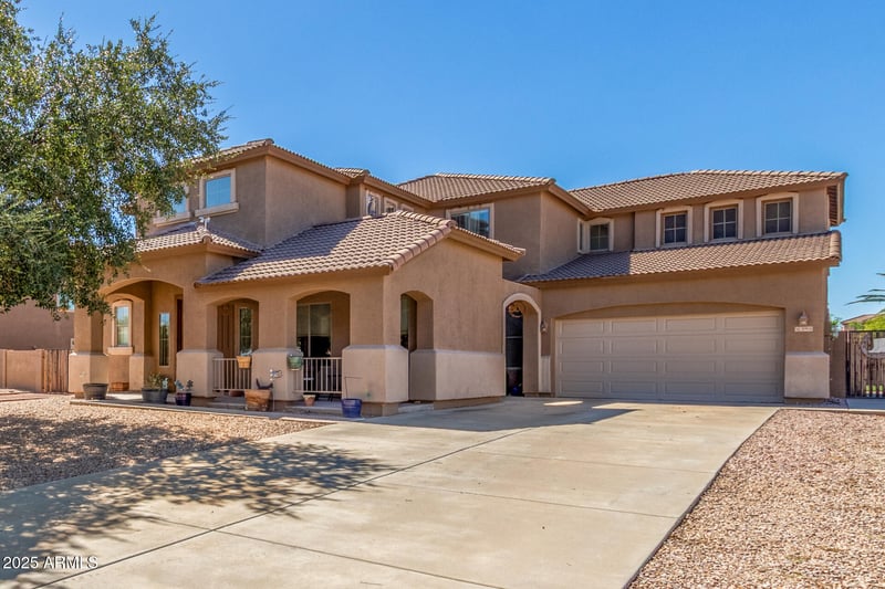 31918 Caspian Way, San Tan Valley, AZ 85143