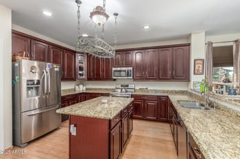 31918 N Caspian Way, San Tan Valley, AZ 85143