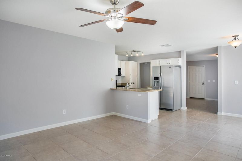 3193 W Williams Dr, Phoenix, AZ 85027