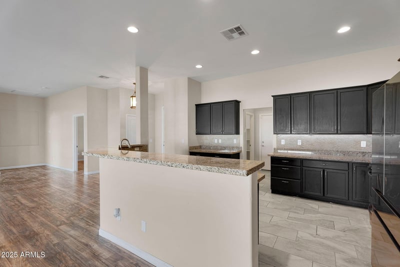 31944 Otis Ct, San Tan Valley, AZ 85144