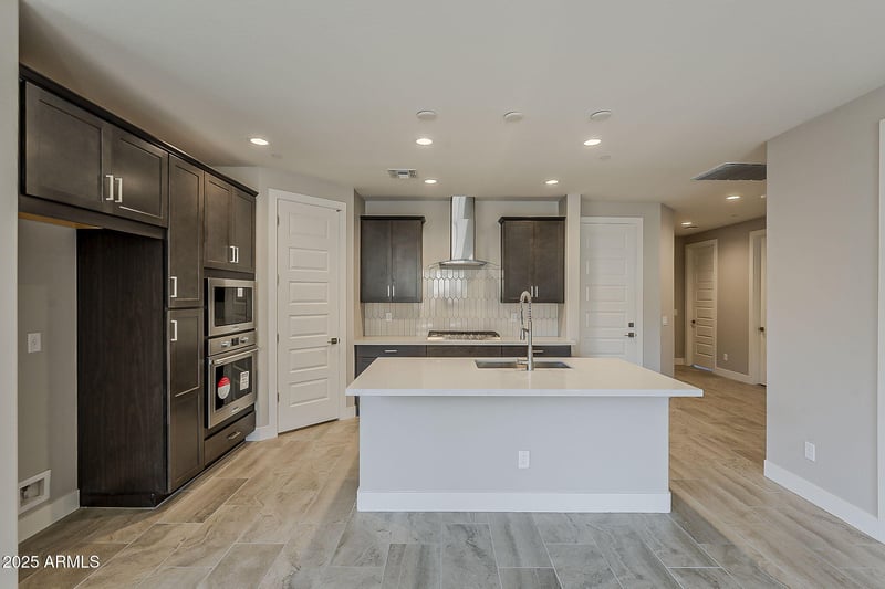 31969 117th Ave, Peoria, AZ 85383