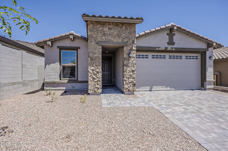 31969 117th Ave, Peoria, AZ 85383