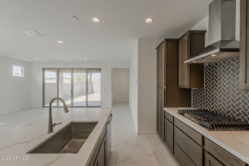 31982 117th Ave, Peoria, AZ 85383