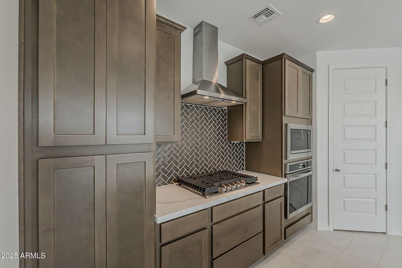 31982 117th Ave, Peoria, AZ 85383
