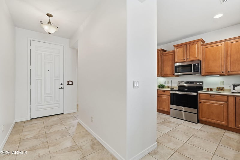 31993 Skyline Dr, San Tan Valley, AZ 85143