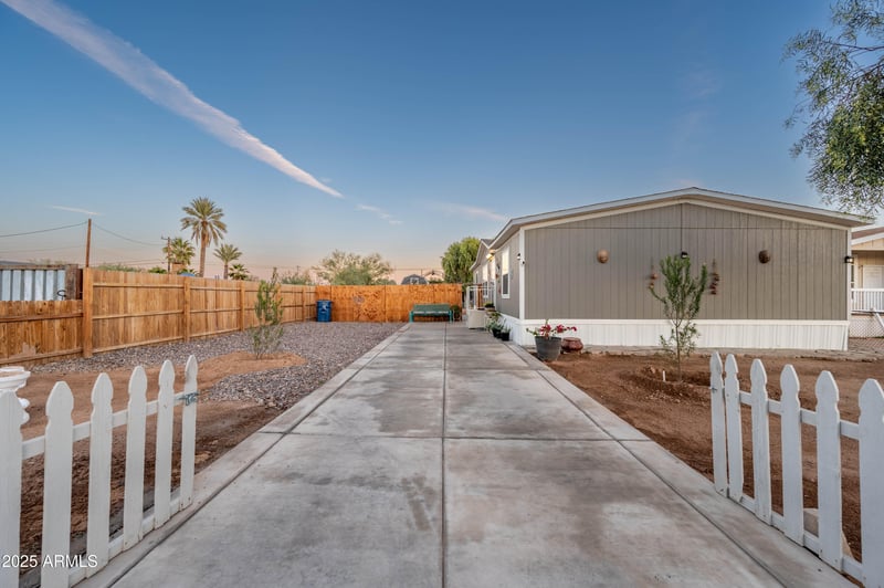 320 5th Ave, Buckeye, AZ 85326