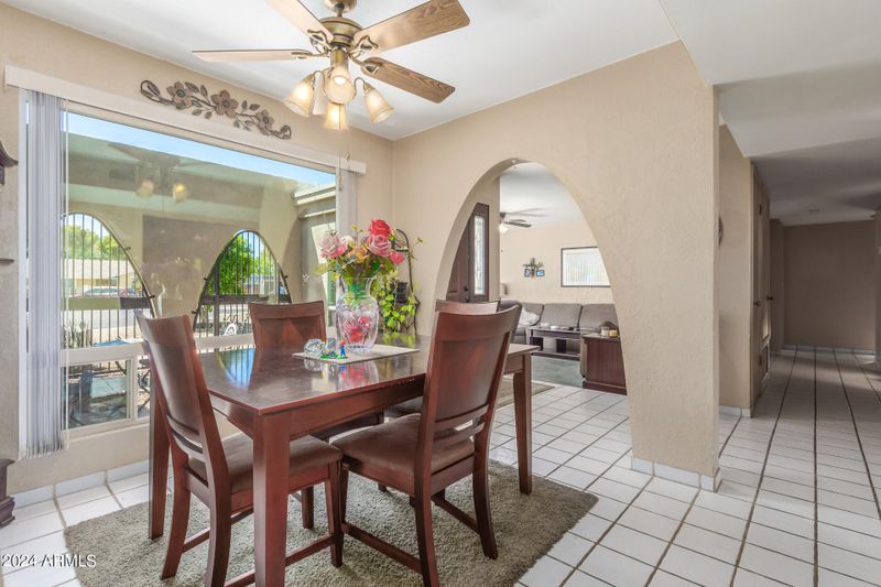 320 E Joan D Arc Ave, Phoenix, AZ 85022