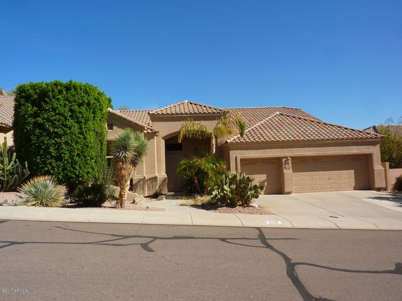 320 E Wildwood Dr, Phoenix, AZ 85048