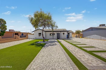 320 N 3rd St, Avondale, AZ 85323
