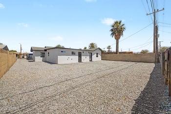 320 N 3rd St, Avondale, AZ 85323