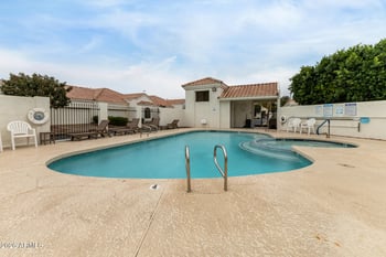 320 70th St #33, Mesa, AZ 85208